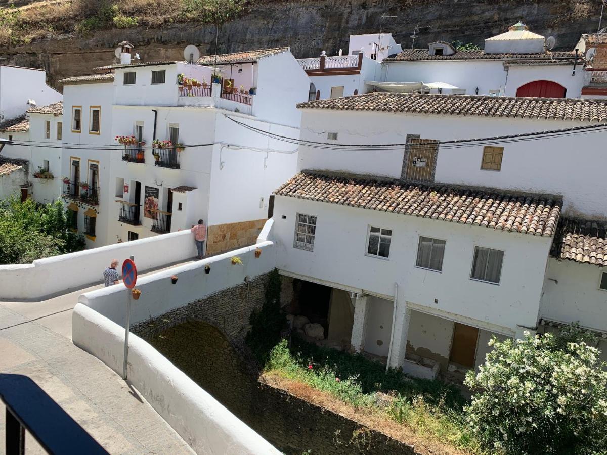 Casa Cueva El Puente Villa Setenil De Las Bodegas Exterior photo